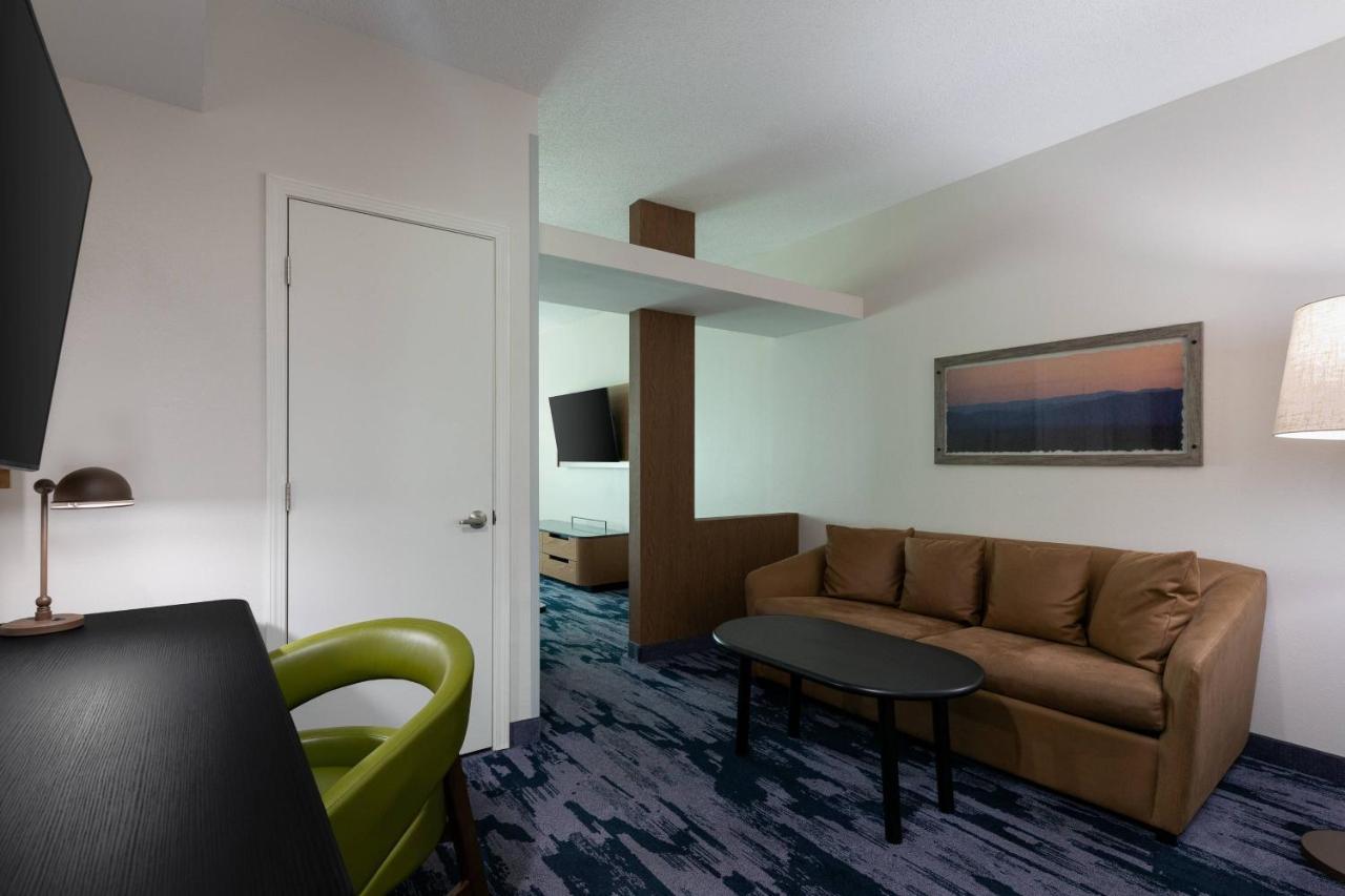 לית'וניה Fairfield Inn & Suites By Marriott Atlanta Stonecrest מראה חיצוני תמונה