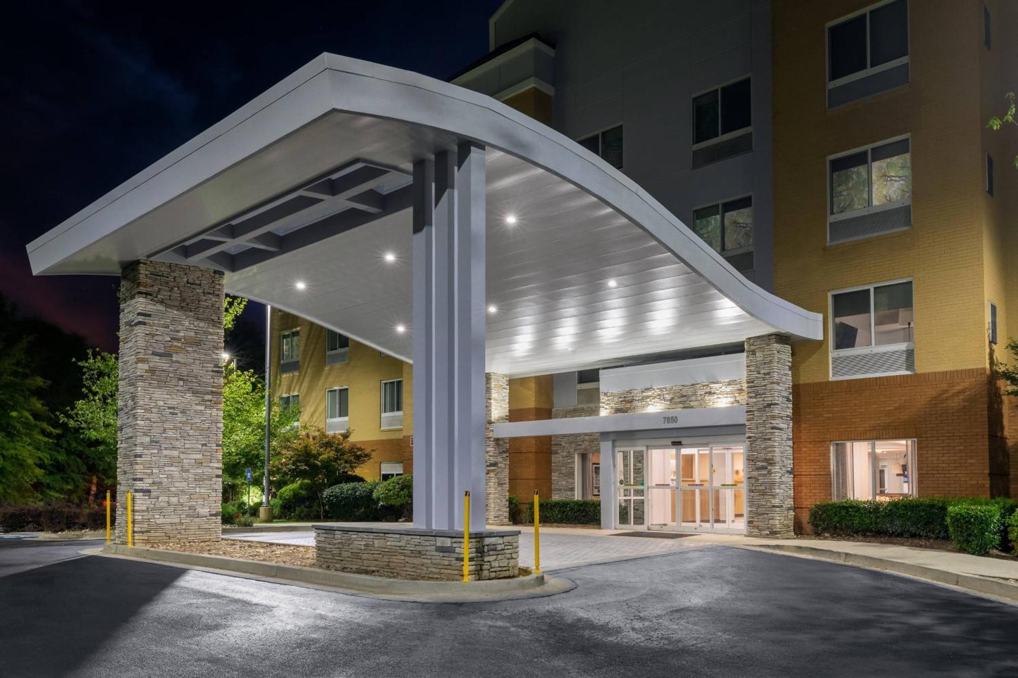 לית'וניה Fairfield Inn & Suites By Marriott Atlanta Stonecrest מראה חיצוני תמונה