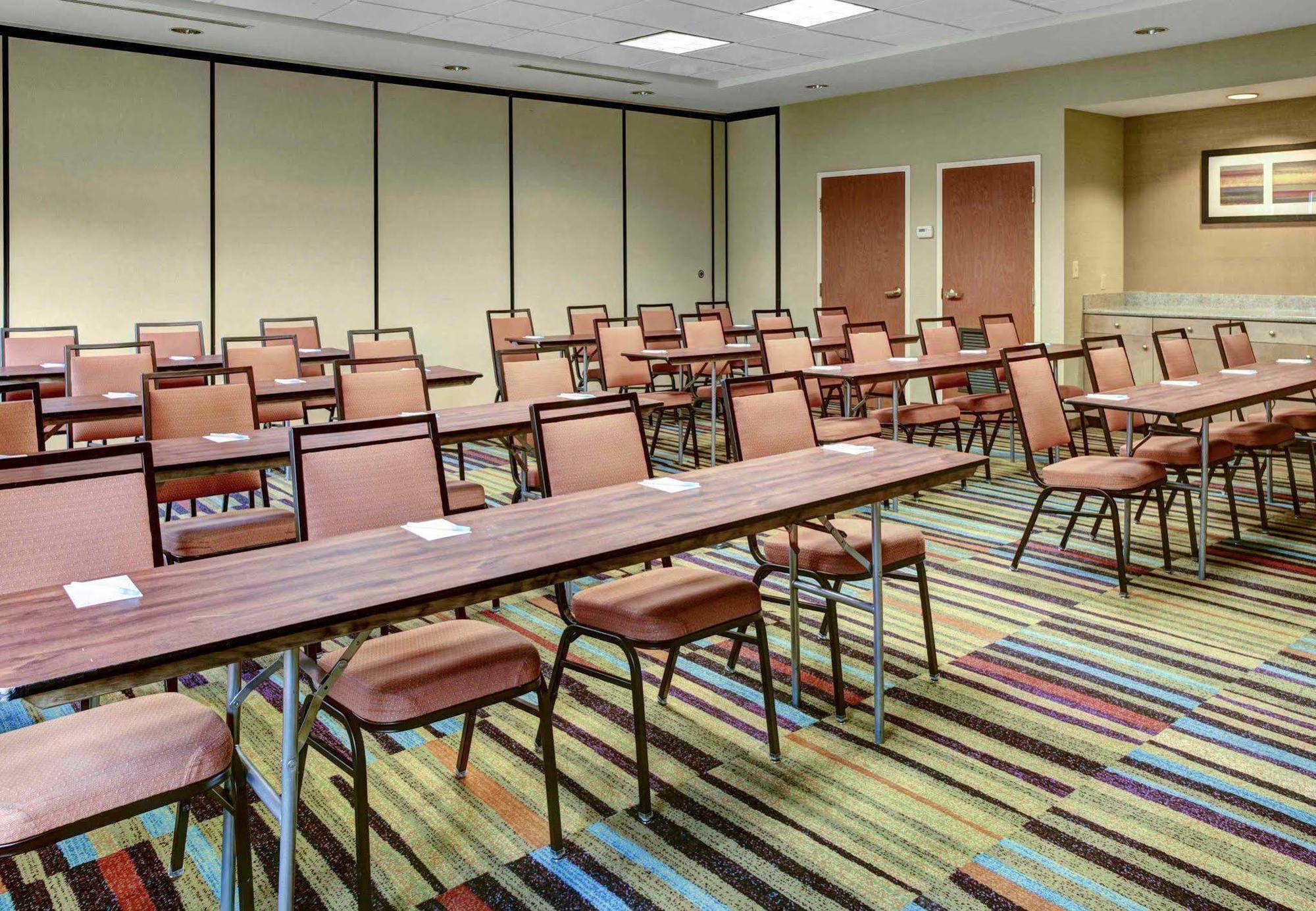 לית'וניה Fairfield Inn & Suites By Marriott Atlanta Stonecrest מראה חיצוני תמונה